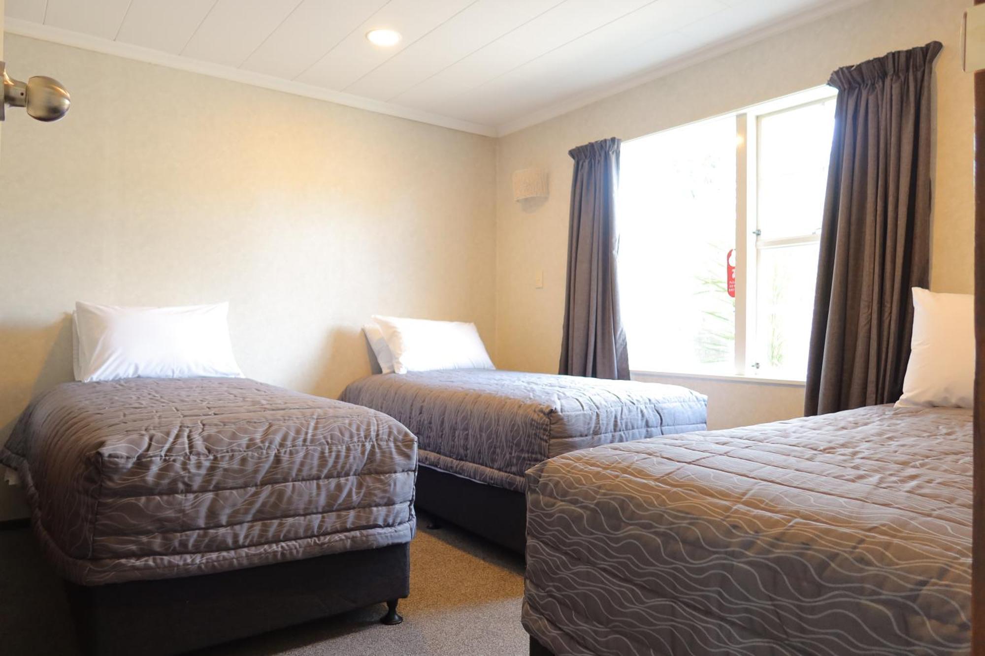 Colonial Motel Invercargill Esterno foto